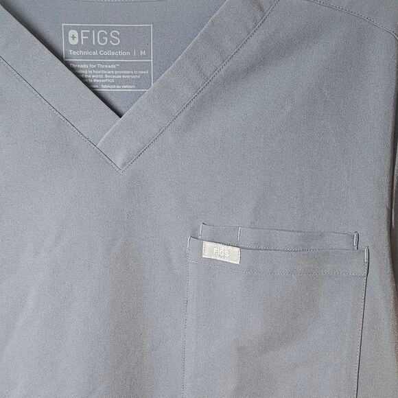 FIGS Leon Three-Pocket Scrub Top in Charcoal Gray Men's Size M - Picture 4 of 9